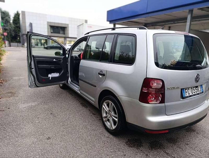 Usata VW Touran Highline 105 CV (77 kW) 2007 Monovolume