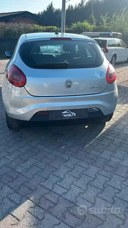 Usata Fiat Bravo Emotion 105 CV (77 kW) 2011 Grigio Utilitaria