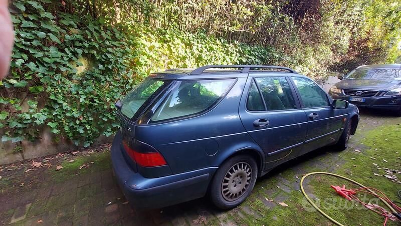 Usata Saab 9-5 150 CV (110 kW) 2000 Blu Station wagon