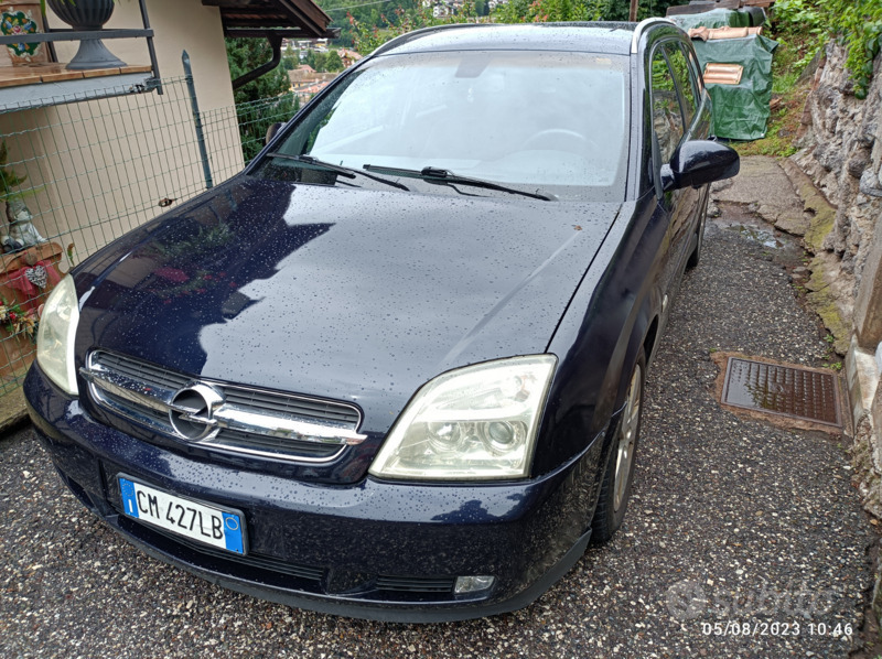 Usato 2004 Opel Vectra 2.0 Diesel 150 CV (1.500 €)