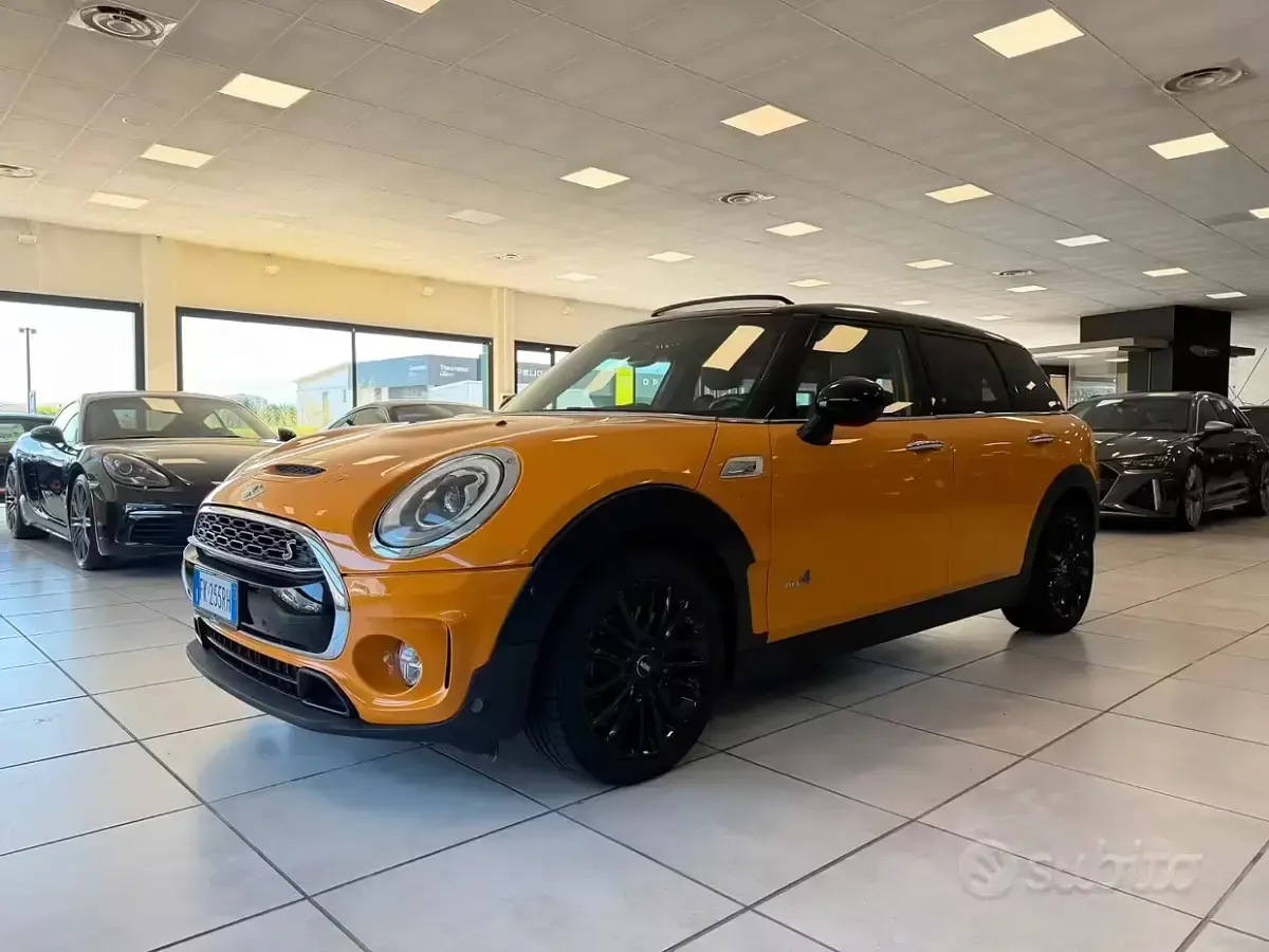 Usata Mini Cooper SD Clubman Hype 190 CV (139 kW) 2017 Giallo Station wagon