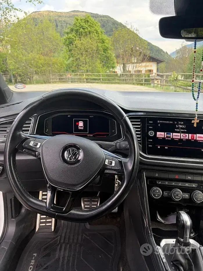 Usata VW T-Roc Sportline 150 CV (110 kW) 2018 Bianco SUV