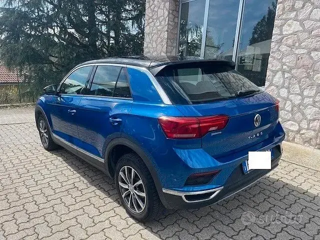 Usata VW T-Roc Style 116 CV (85 kW) 2019 Blu/azzurro SUV