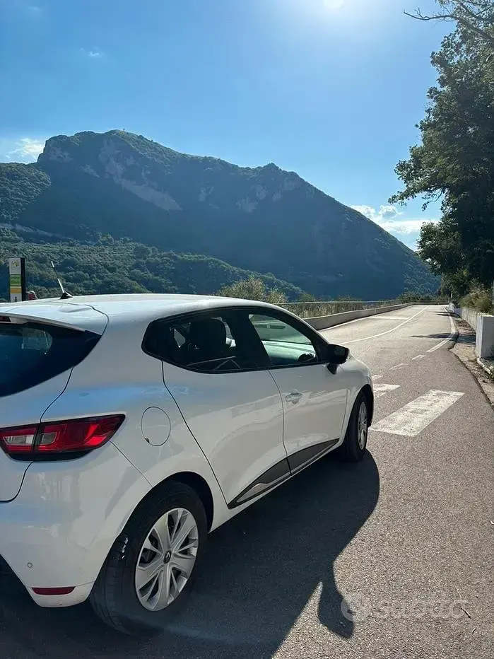 Usata Renault Clio 90 CV (66 kW) 2018 Bianco Utilitaria