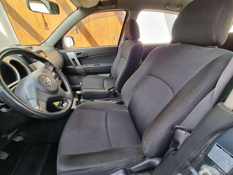 Usata Daihatsu Terios 105 CV (77 kW) 2007 SUV