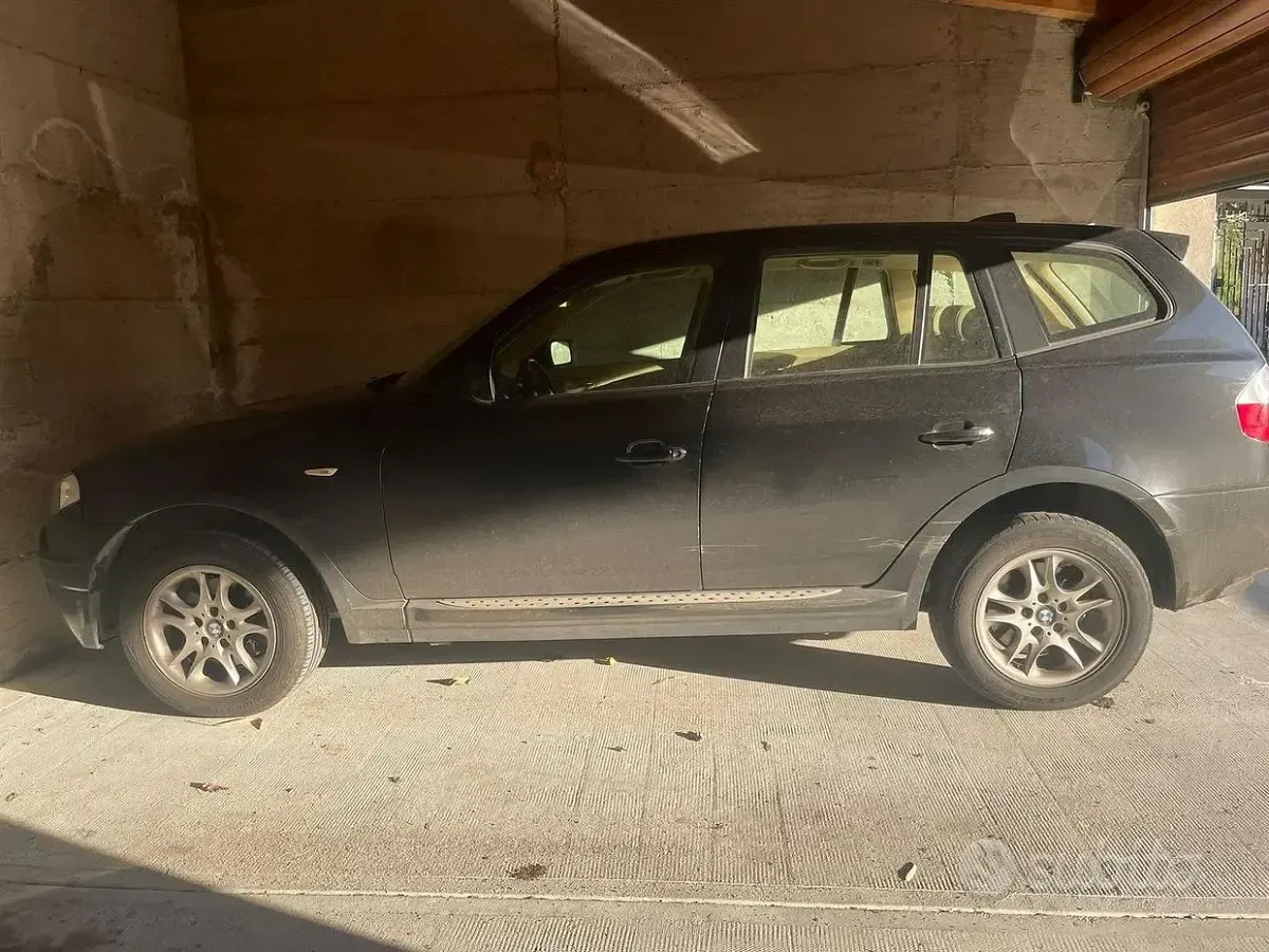 Usata BMW X3 Efficient Dynamics 150 CV (110 kW) 2006 Nero SUV