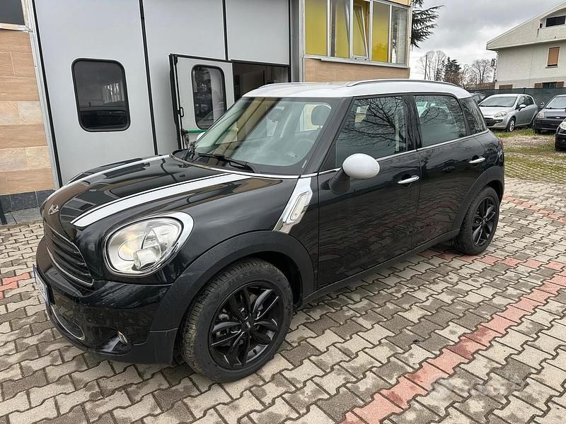 Nero Usata 2014 Mini Cooper Due volumi | 7000 € - Immagine 1/4