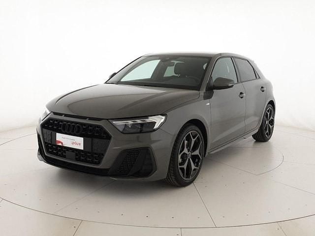 Usata Audi A1 Sportback S-Line 116 CV (85 kW) 2025 Grigio chronos metallizzato Utilitaria