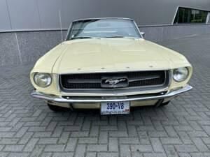 Usata Ford Mustang 225 CV (165 kW) 1967 Giallo Cabrio