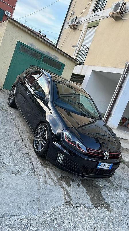 Usata VW Golf VI 105 CV (77 kW) 2009 Nero Utilitaria