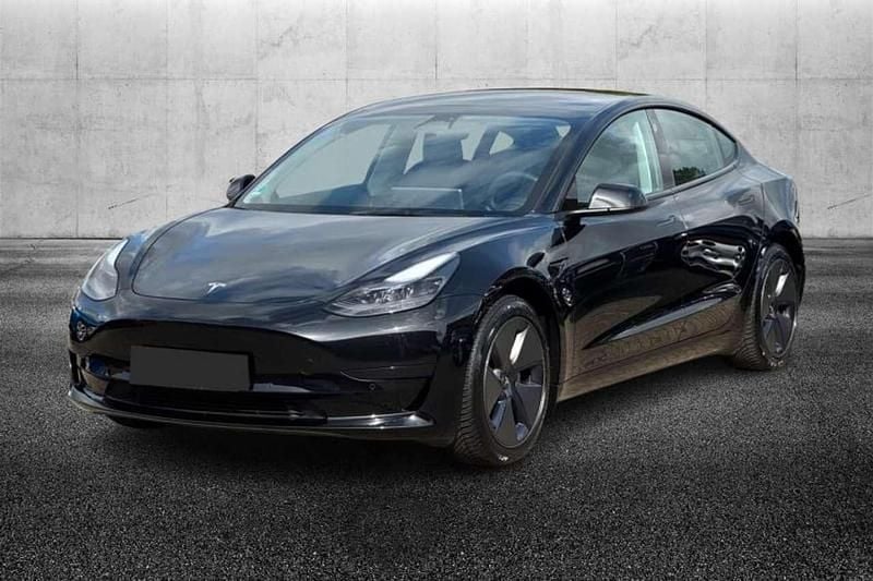 Nero Usata 2022 Tesla Model 3 RWD Tre volumi | 31.450 € (Buon prezzo) - Immagine 1/4