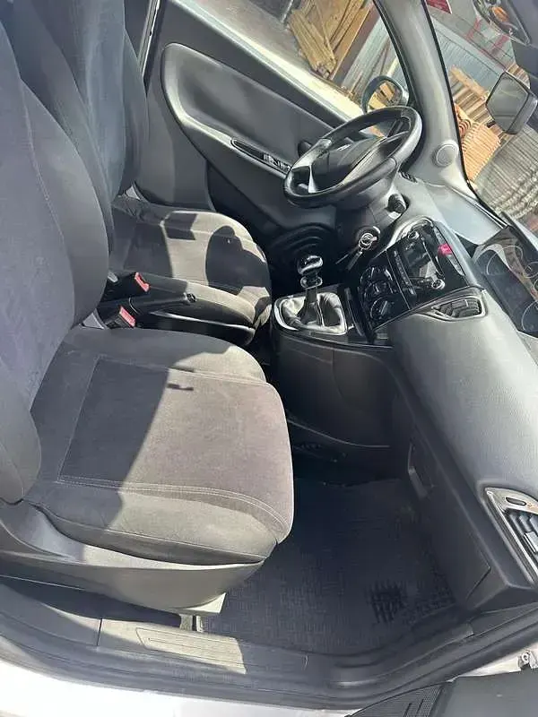 Usata Lancia Ypsilon S 69 CV (50 kW) 2014 Utilitaria
