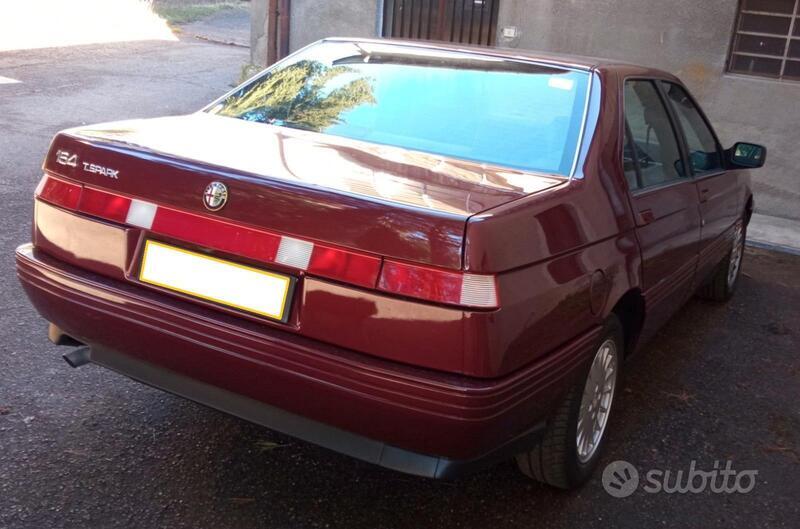 Usato 1993 Alfa Romeo 164 2.0 Benzin 145 CV (5.000 €)
