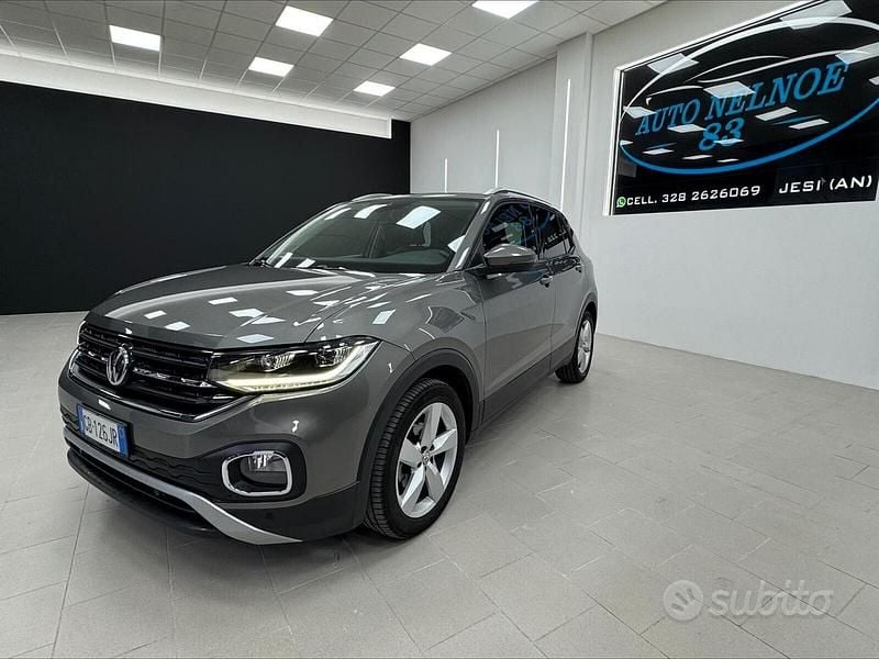 Usata VW T-Cross Advance 95 CV (69 kW) 2020 Grigio SUV