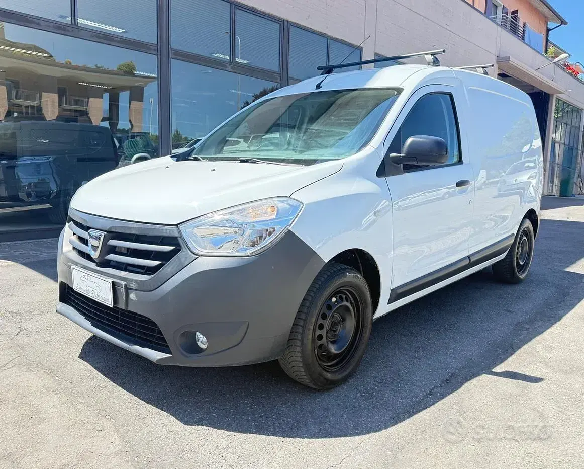 Usata Dacia Dokker 75 CV (55 kW) 2016 Bianco Monovolume