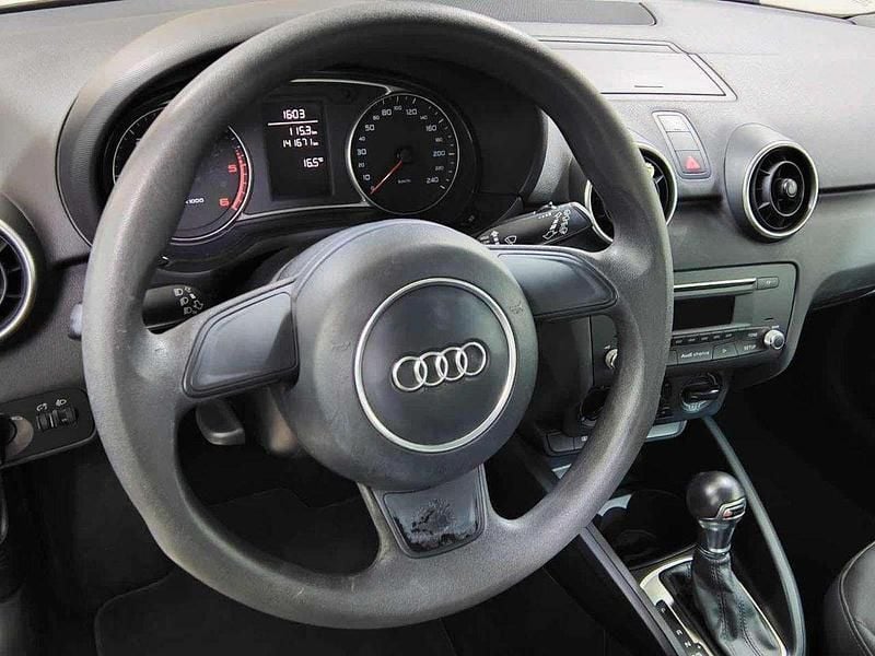 Usata Audi A1 Design 90 CV (66 kW) 2015 Bianco Utilitaria