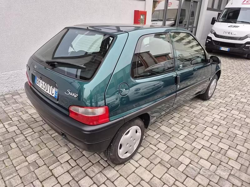 Usata Citroën Saxo 60 CV (44 kW) 2000 Verde Utilitaria