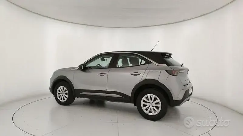 Usata Opel Mokka Edition 131 CV (96 kW) 2023 Grigio SUV