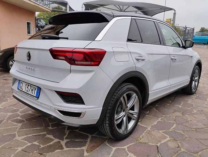 Usata VW T-Roc R-line 150 CV (110 kW) 2022 Argento SUV