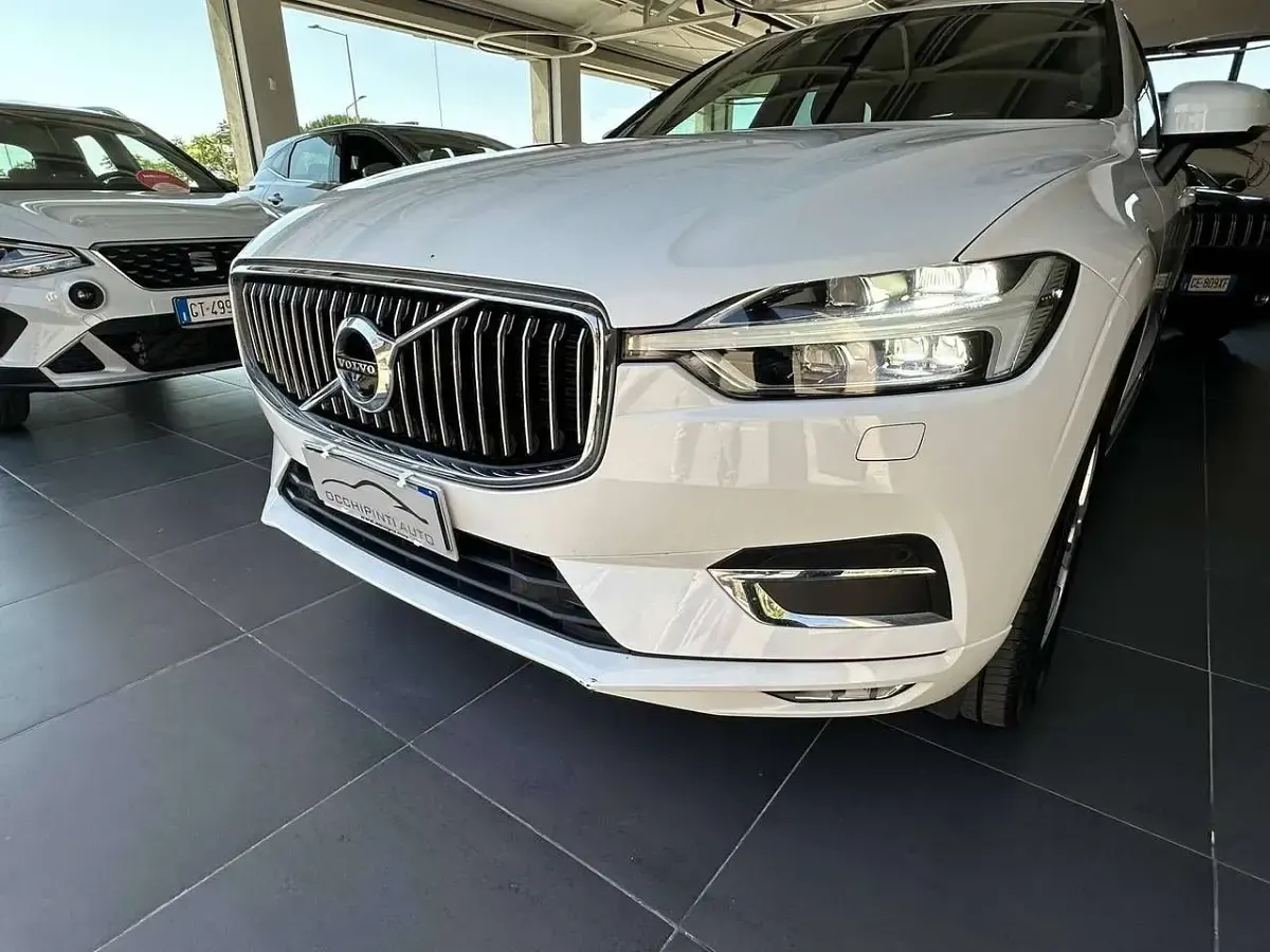 Usata Volvo XC60 R-Design 190 CV (139 kW) 2019 Bianco SUV