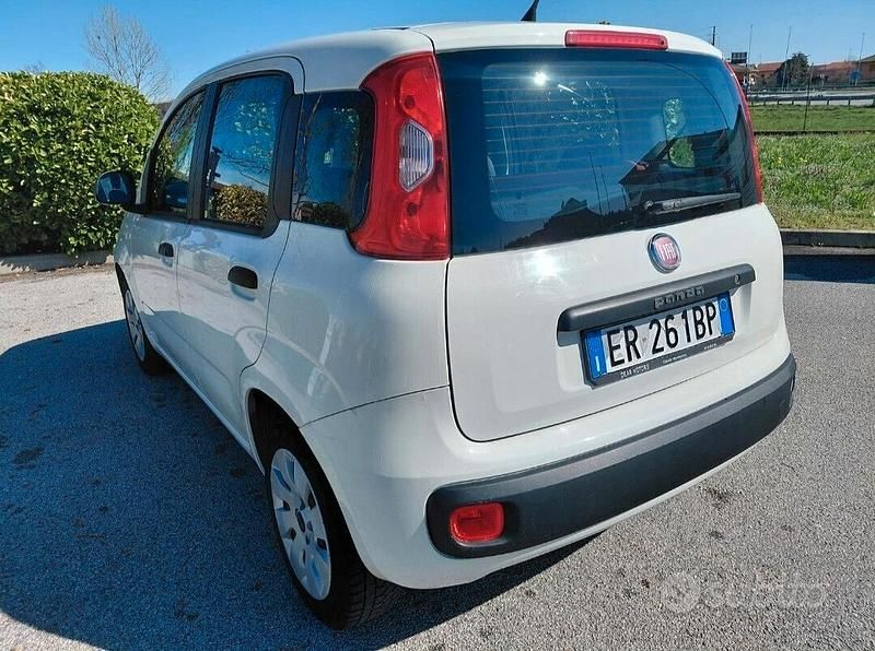 Usata Fiat Panda Easy 69 CV (50 kW) 2013 Bianco Utilitaria