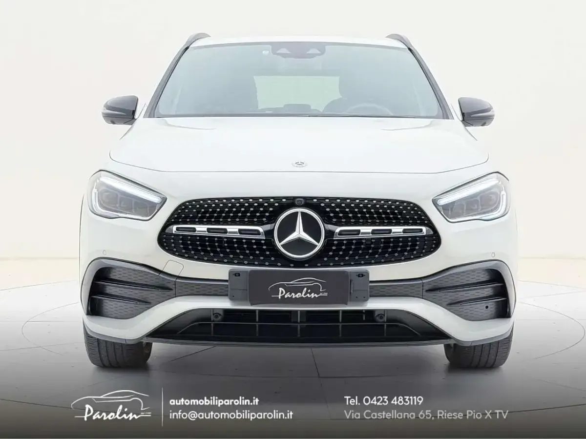Usata Mercedes GLA250 Premium 218 CV (160 kW) 2021 Digital white SUV
