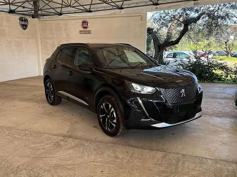 Nero Usata 2023 Peugeot 2008 Allure SUV | 16.803 € (Super prezzo) - Immagine 1/4