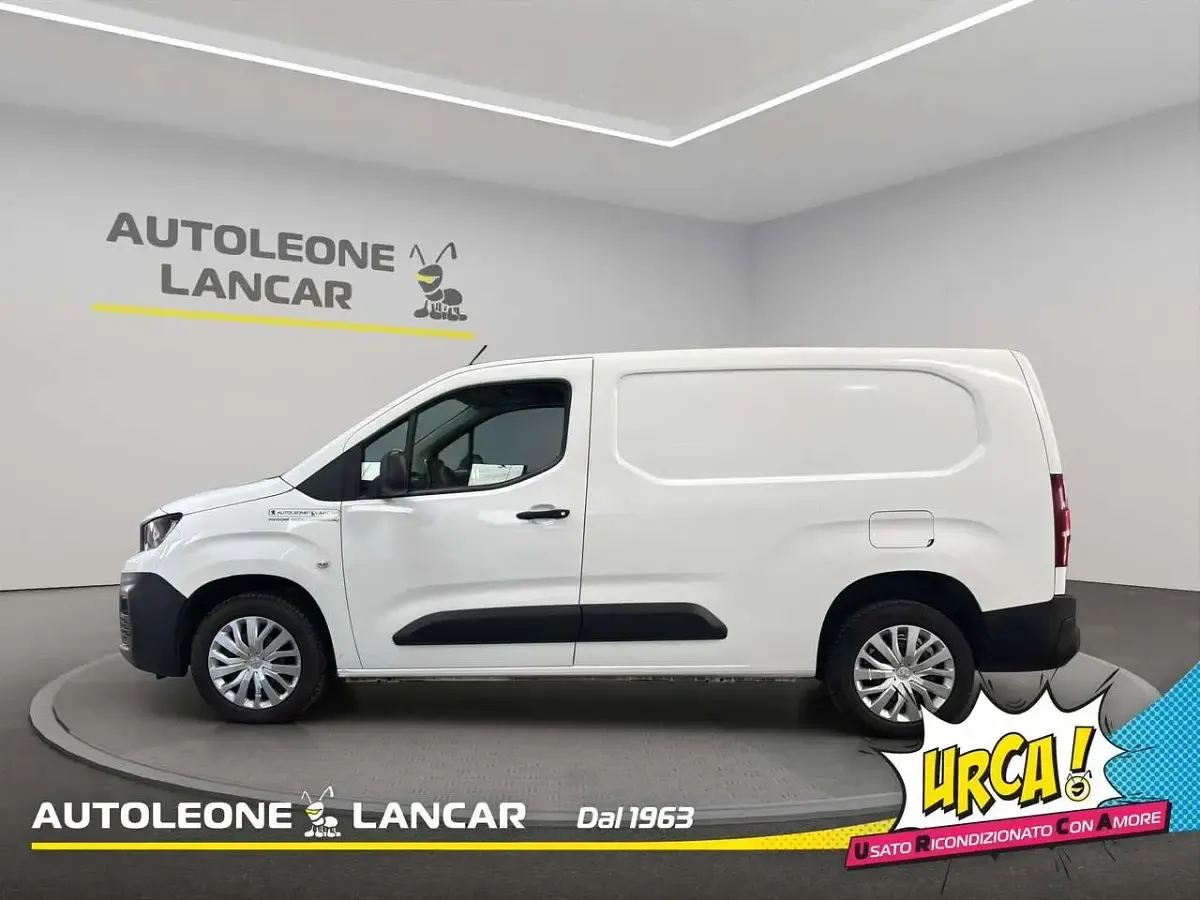 Usata Peugeot Partner Premium 131 CV (96 kW) 2021 Bianco Monovolume