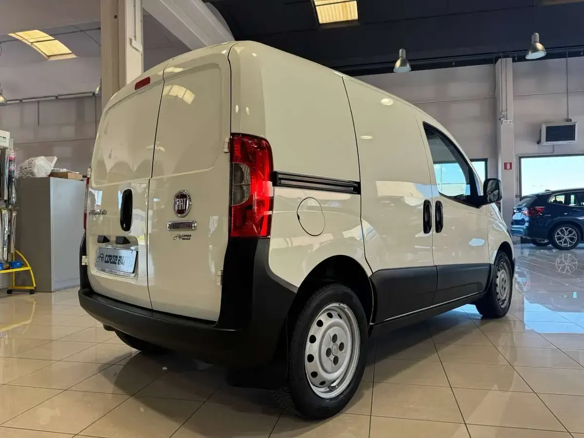 Usata Fiat Fiorino 95 CV (69 kW) 2024 Bianco Monovolume