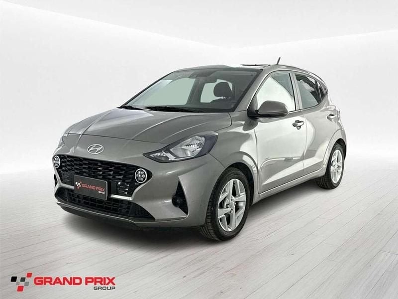 Vari colori Usata 2022 Hyundai i10 Due volumi | 12.500 € (Buon prezzo) - Immagine 1/4
