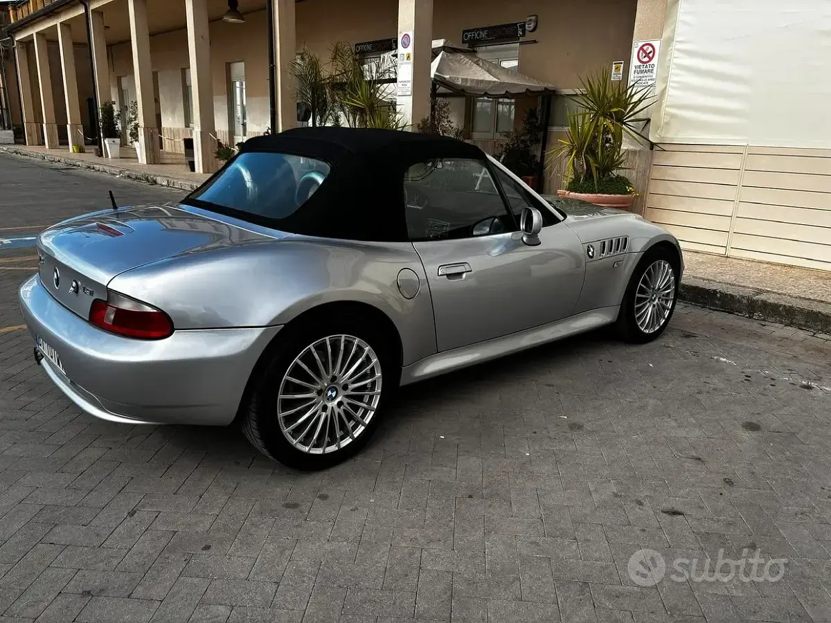 Usata BMW Z3 118 CV (86 kW) 2001 Grigio Cabrio