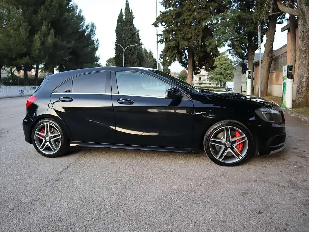 Usata Mercedes A45 AMG AMG 360 CV (264 kW) 2015 Nero Utilitaria