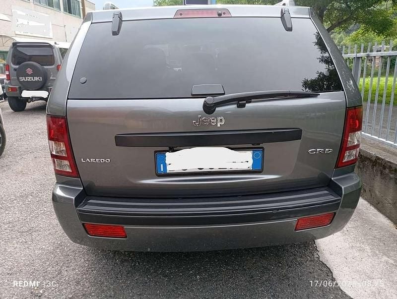 Grigio Usata 2007 Jeep Grand Cherokee Laredo SUV | 6000 € (Buon prezzo) - Immagine 1/4