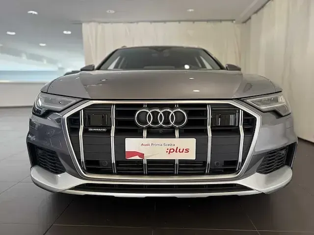 Usata Audi A6 Allroad Comfort 286 CV (210 kW) 2020 Grigio tifone metallizzato Station wagon