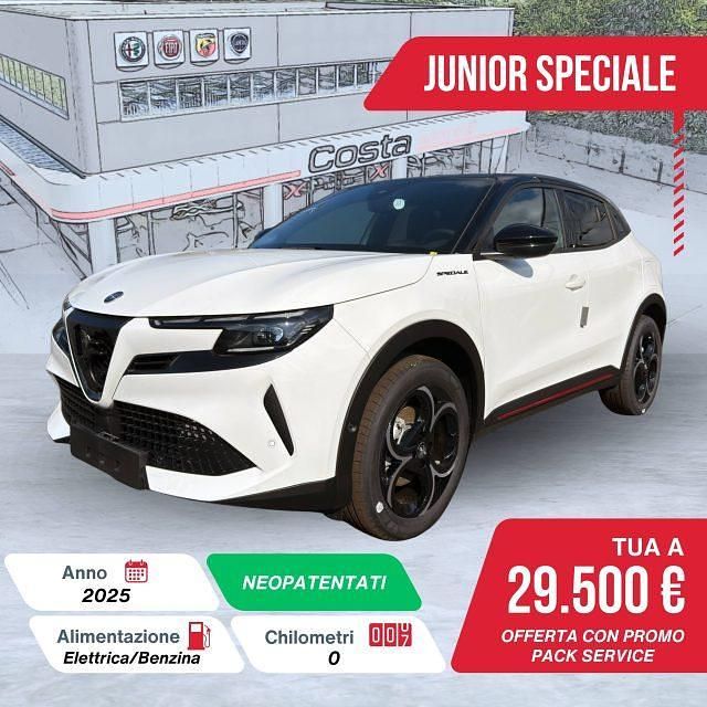 Bianco(met.) Nuova 2025 Alfa Romeo Junior Edizione Speciale SUV | 29.500 € (Buon prezzo) - Immagine 1/4