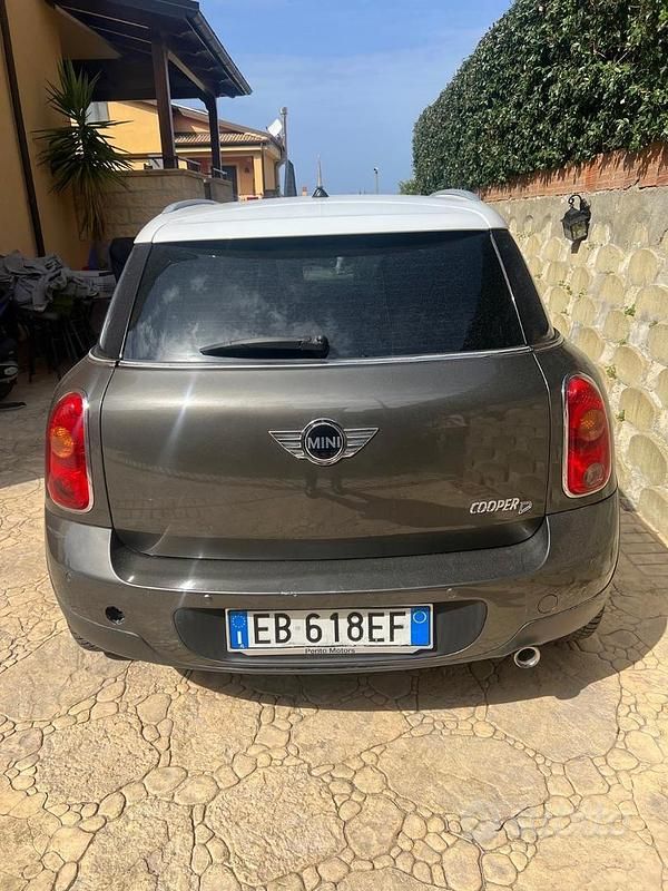 Usata Mini Cooper Countryman 2010 Grigio SUV