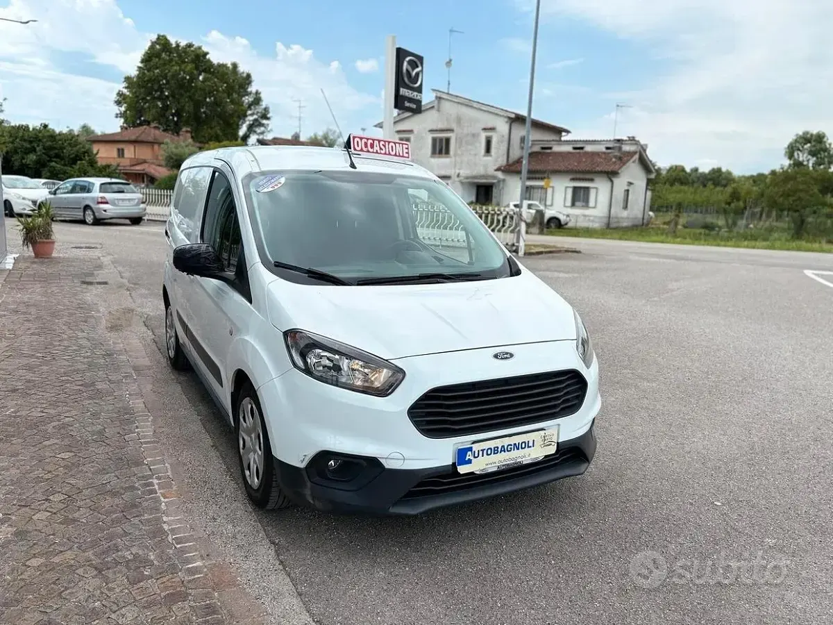 Usata Ford Transit Trend 75 CV (55 kW) 2022 Bianco Furgone