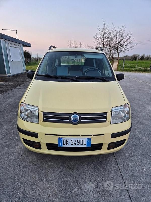 Usata Fiat Panda Dynamic 59 CV (43 kW) 2007 Giallo Utilitaria