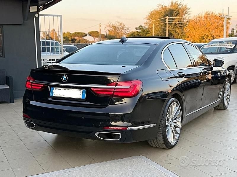 Usata BMW 730 265 CV (194 kW) 2018 Nero Berlina