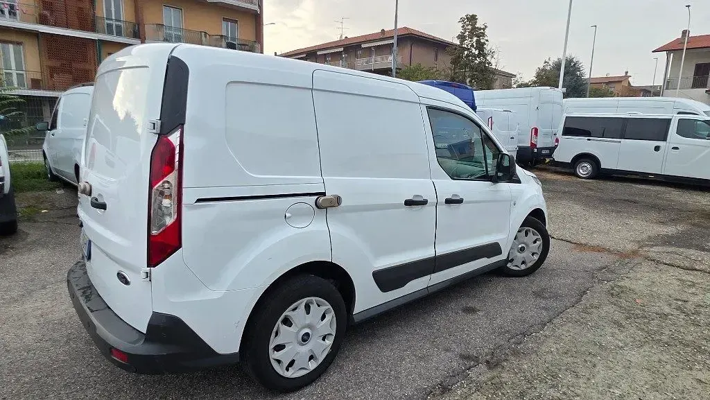 Usata Ford Transit Connect Trend 101 CV (74 kW) 2018 Bianco / pastello Monovolume