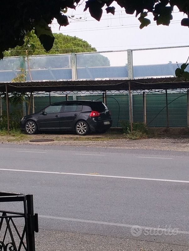 Usata VW Golf V 105 CV (77 kW) 2007 Nero Berlina
