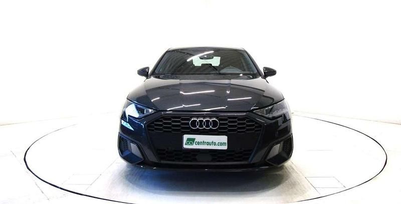 Usata Audi A3 Advanced 150 CV (110 kW) 2023 Grigio scuro Berlina