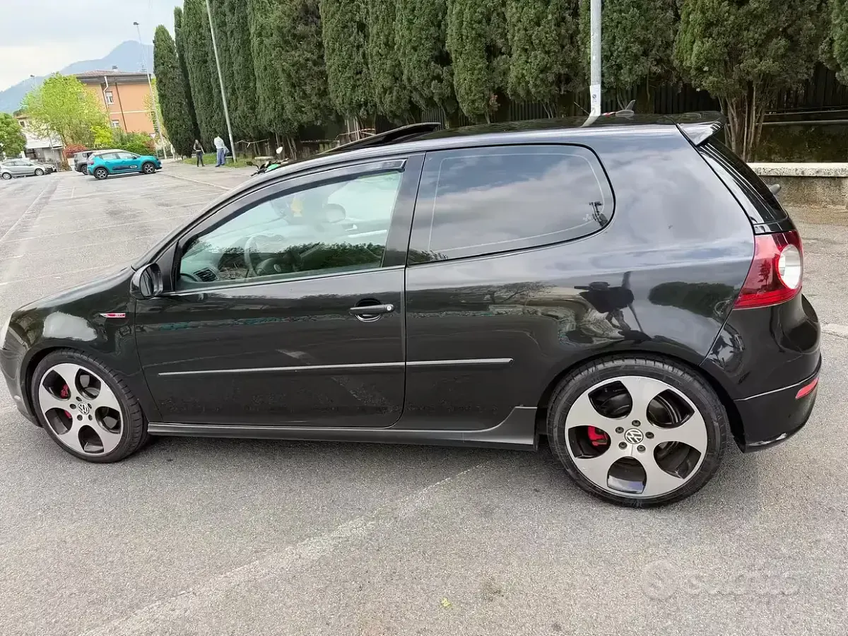 Usata VW Golf VI GTI 200 CV (147 kW) 2008 Nero Utilitaria
