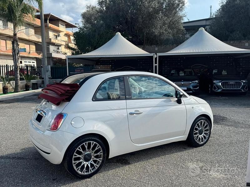 Usado Fiat 500C Lounge 69 CV (50 kW) 2012 Blanco Descapotable
