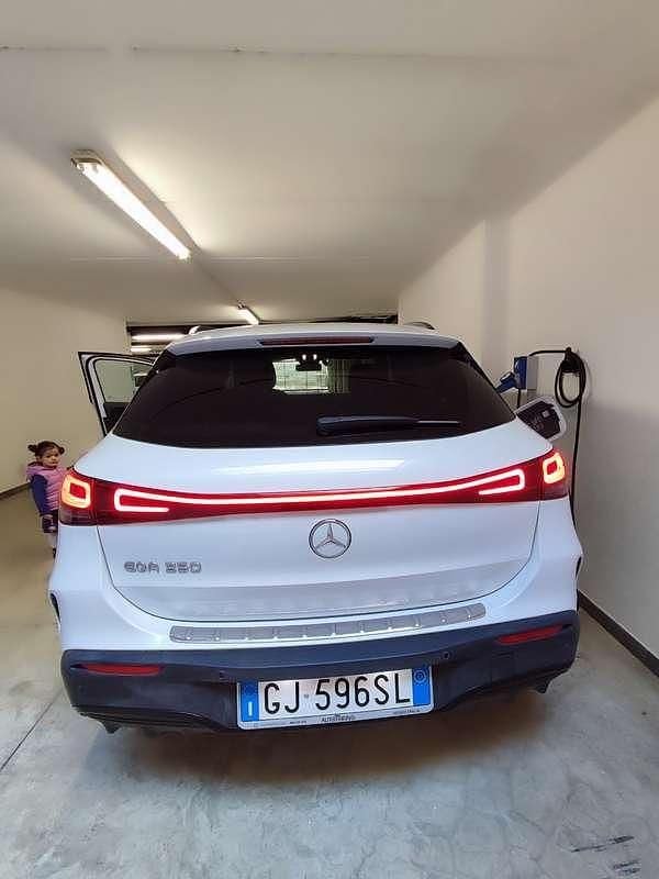 Usata Mercedes EQA250 Premium Plus 110 kW (150 CV) 2022 SUV