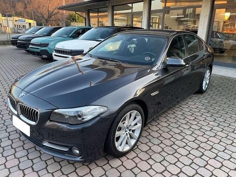 Usata BMW 520 190 CV (139 kW) 2017 Grigio Berlina