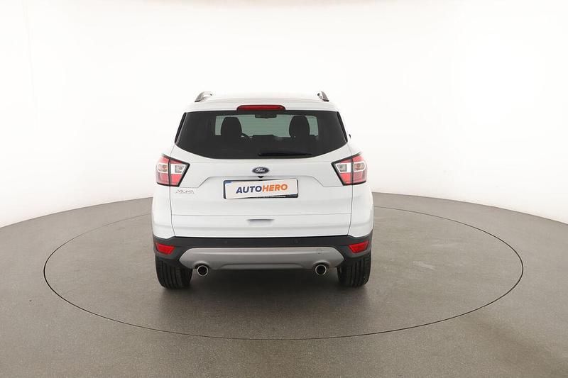 Usata Ford Kuga Titanium 120 CV (88 kW) 2017 Bianco SUV