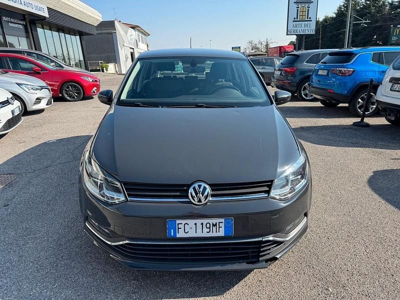 Usata VW Polo Comfortline 74 CV (54 kW) 2016 Grigio Berlina