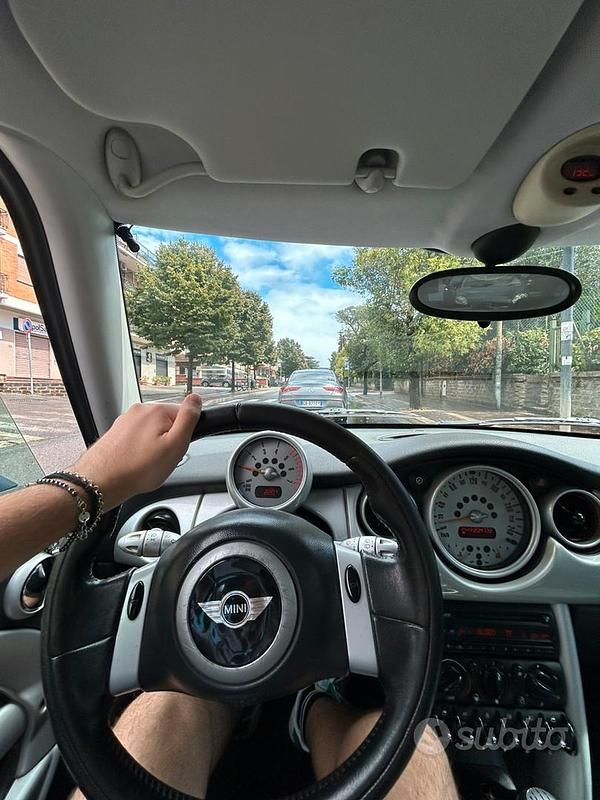 Usata Mini One D 2004 Grigio Utilitaria