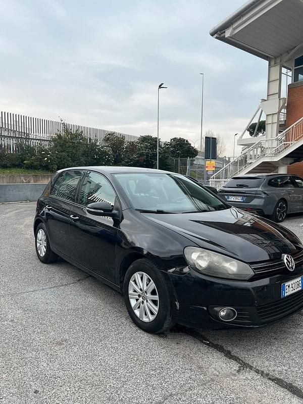 Usata VW Golf VII 105 CV (77 kW) 2012 Nero Berlina